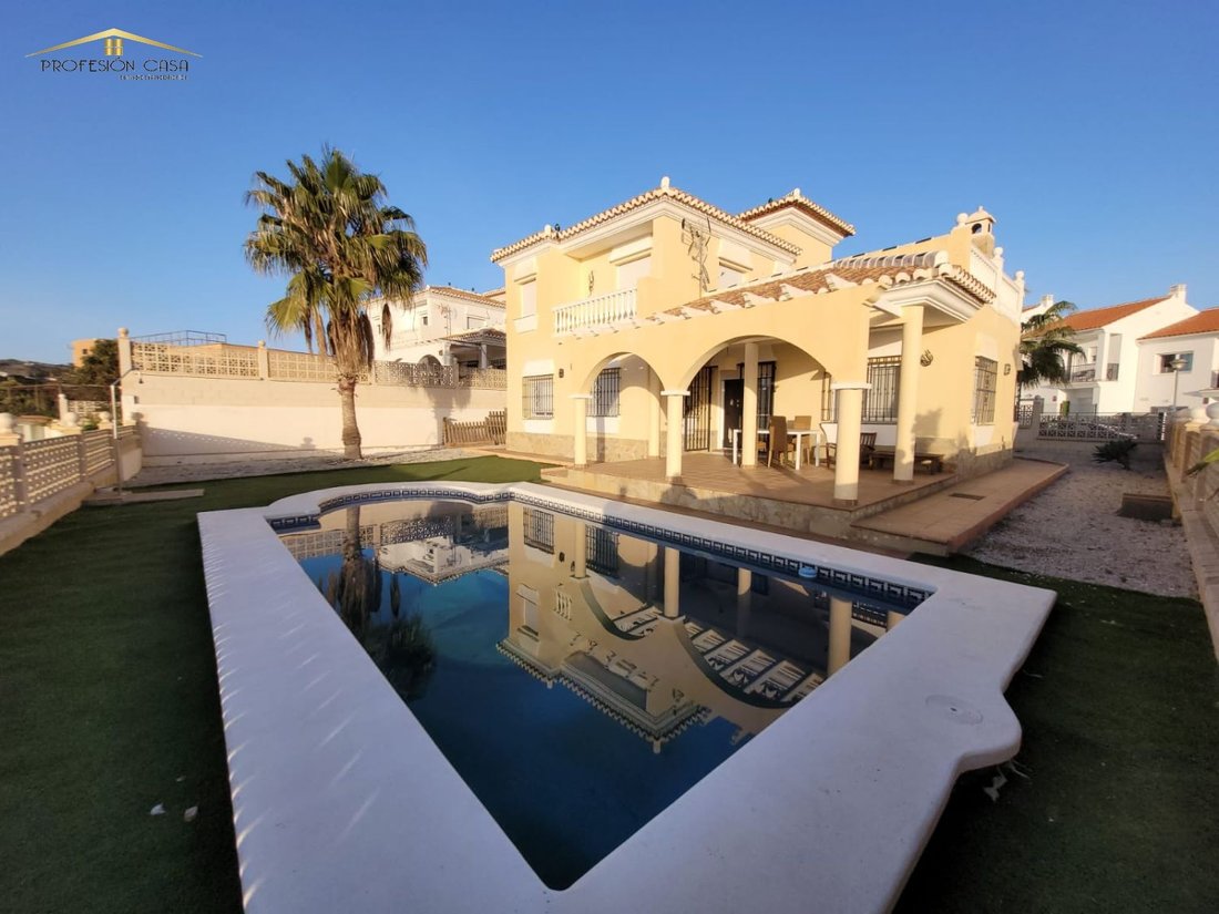 Chalet in Benajarafe, Velez-Malaga, Andalusia 1 - 16277056