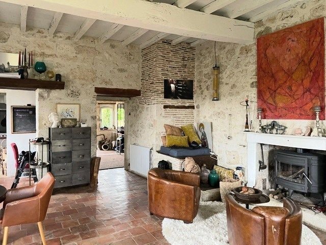 Estate in Puymirol, Nouvelle-Aquitaine, France 2 - 16276780