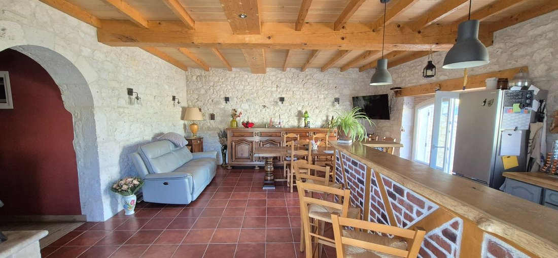 House in Montaigu-de-Quercy, Occitania, France 4 - 16276821