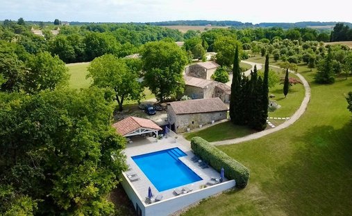 Estate in Dolmayrac, Nouvelle-Aquitaine, France 1