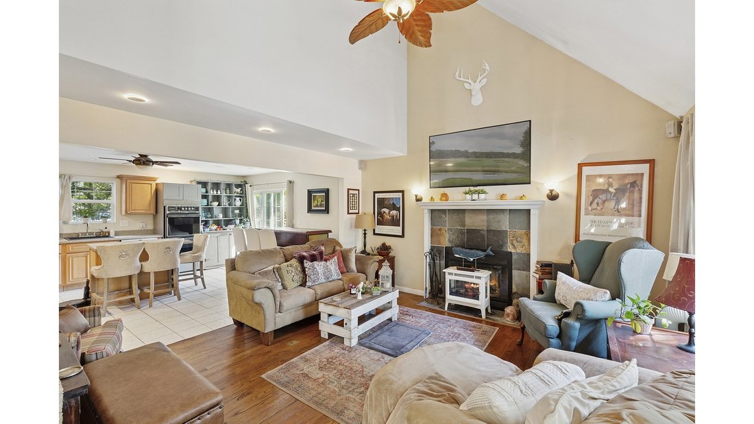 House in Hampton Bays, New York, United States 2 - 16269284