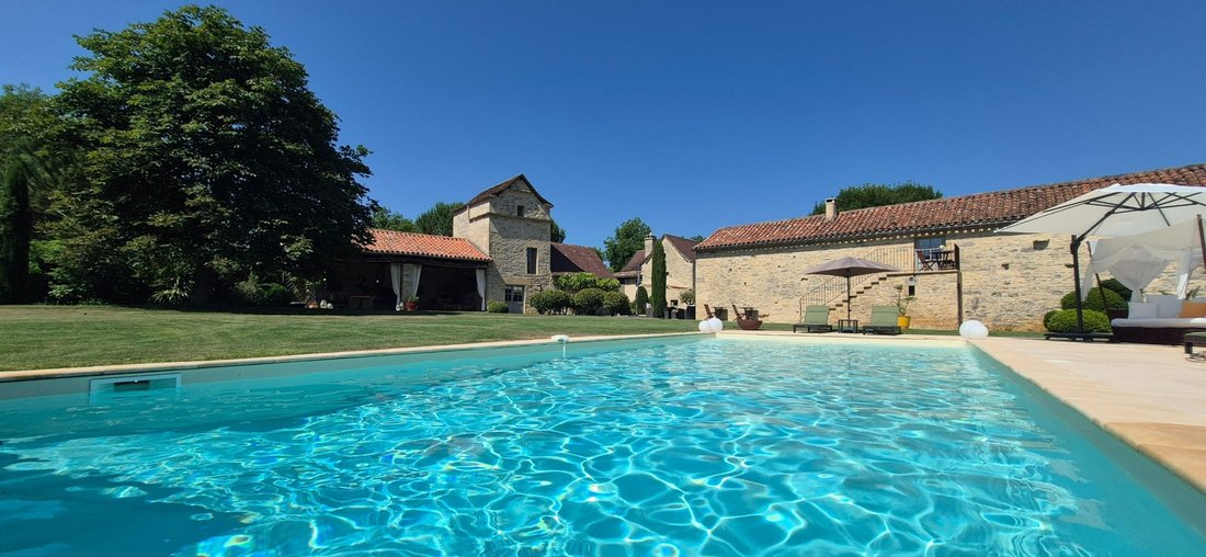 House in Caylus, Occitania, France 3 - 16276746