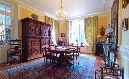 Sale Manor 735 M² 17 Rooms