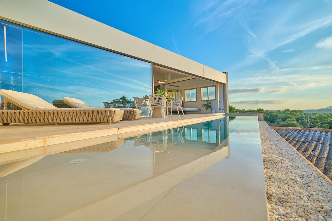 Villa in Costitx, Balearic Islands, Spain 1 - 15397416