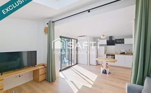 6 Room House With Terrace Near Beziers The House