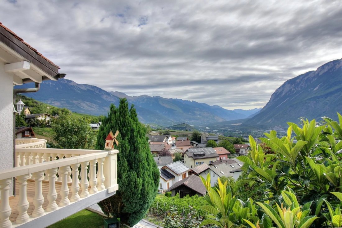 Villa in Crans-Montana, Valais, Switzerland 1 - 15433551