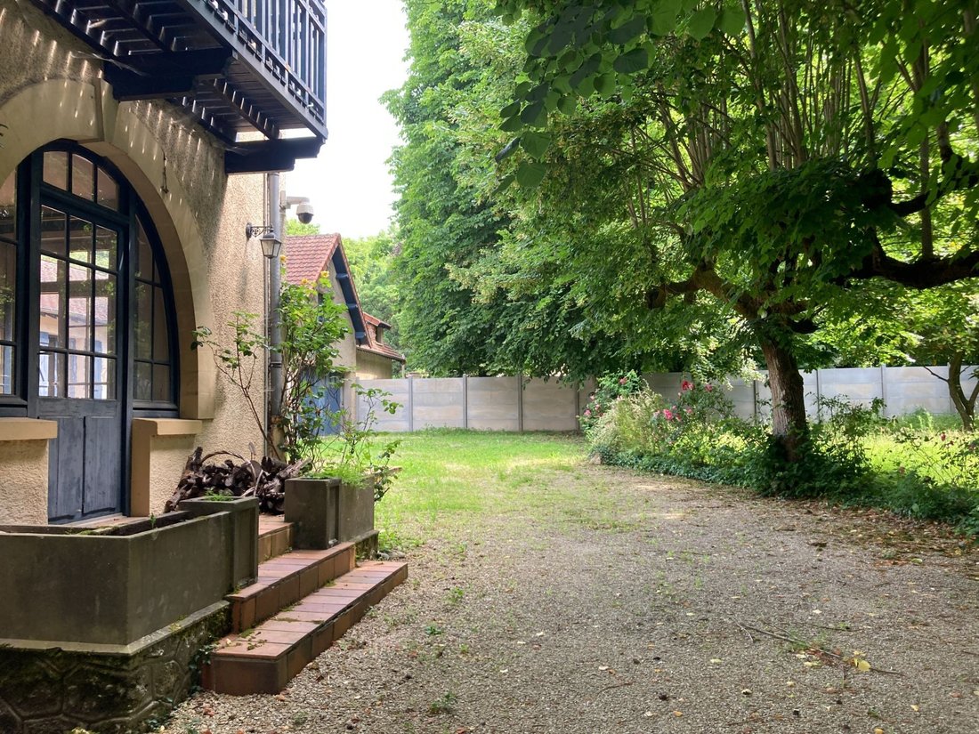 House in Couilly-Pont-aux-Dames, Ile-de-France, France 2 - 16276778