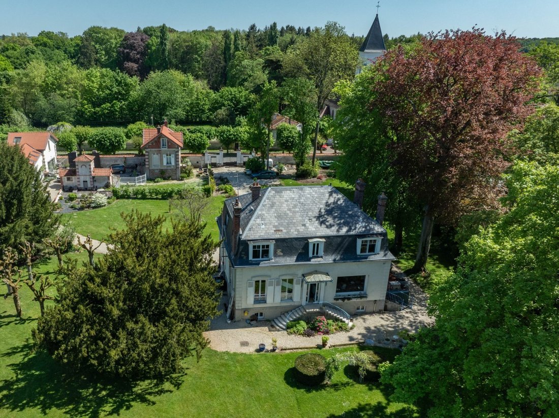 House in Germigny-l'Eveque, Ile-de-France, France 1 - 16276849