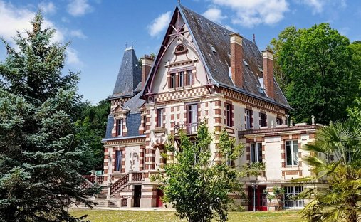 Sale Manor 735 M² 17 Rooms