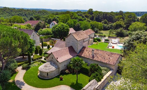 House in Caylus, Occitania, France 1
