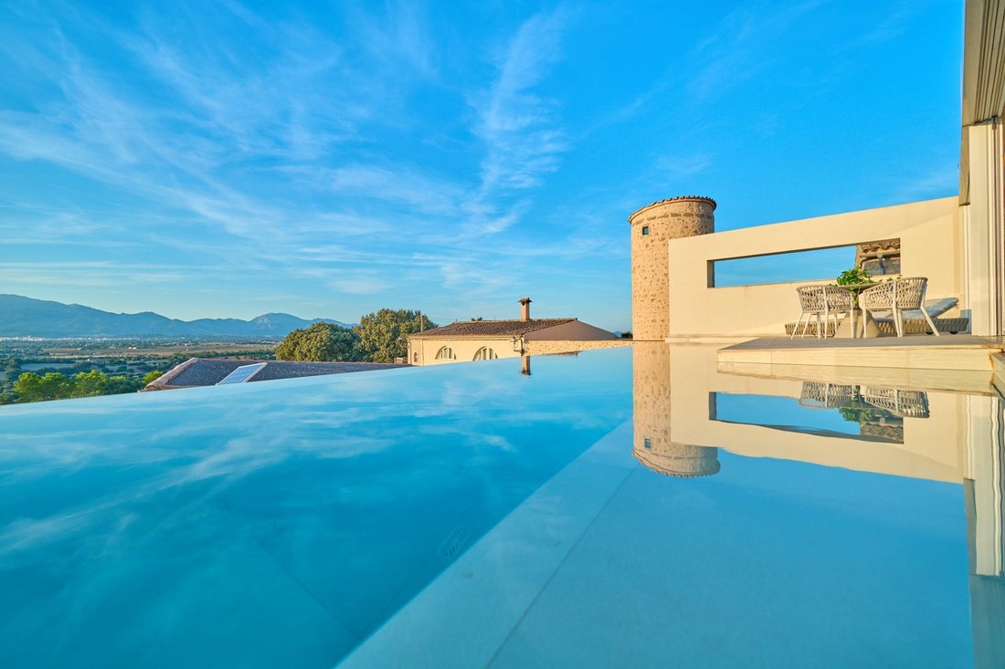 Villa in Costitx, Balearic Islands, Spain 4 - 15397416