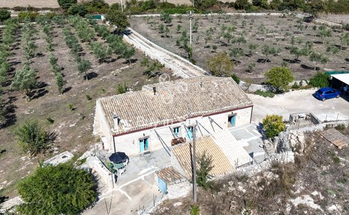 Villa in Noto, Sicily, Italy 1