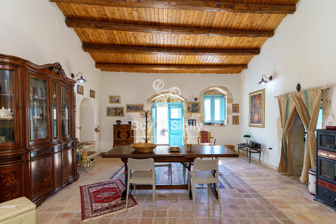 Villa in Noto, Sicily, Italy 4 - 16277082