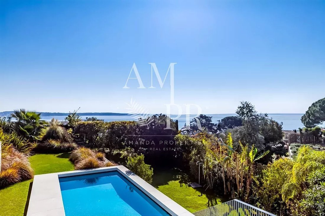 Villa in Les Paluds-Lauvert, Vallauris, France 4 - 14386263