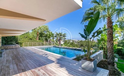Villa in Ponteil, Antibes, France 1