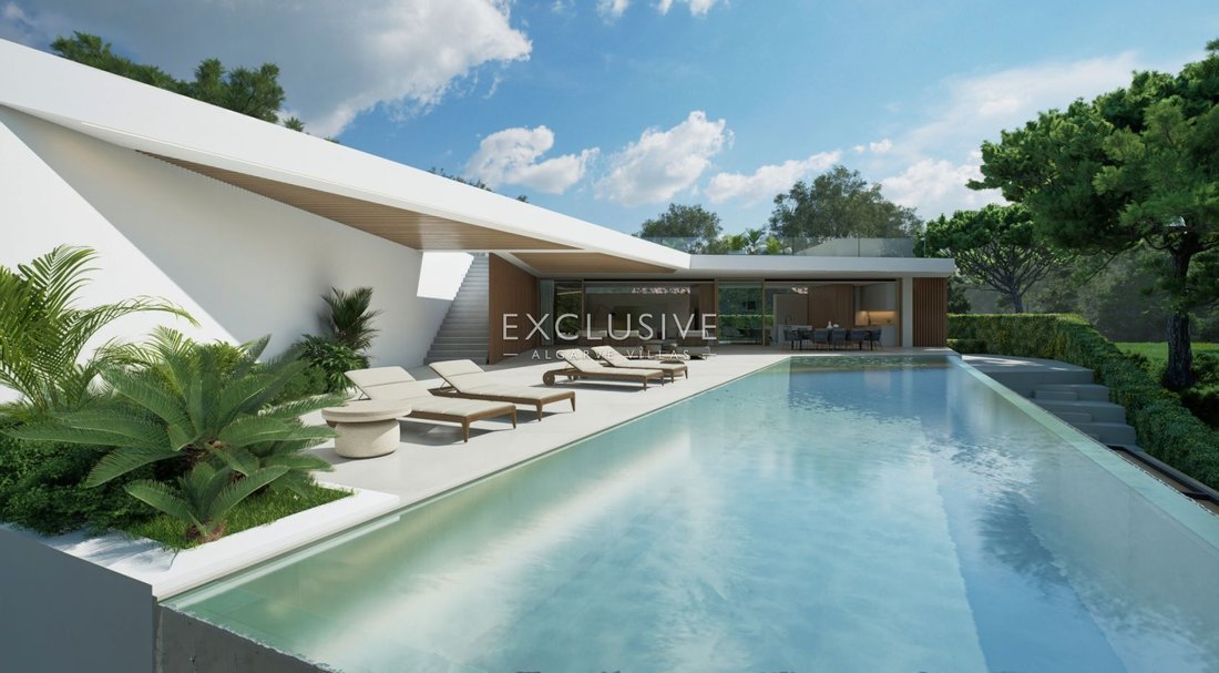 Villa in Vale do Lobo, Almancil, Portugal 1 - 16277801