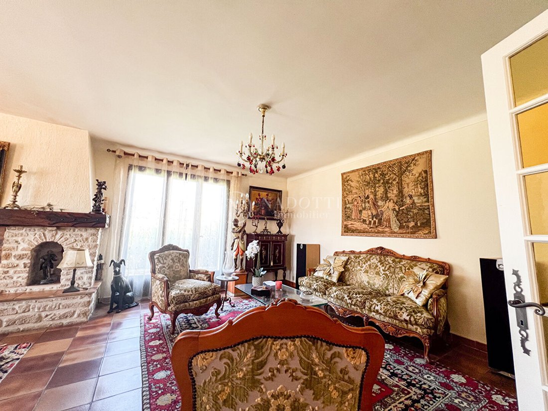 House in Cavaillon, Provence-Alpes-Côte d'Azur, France 4 - 16277892