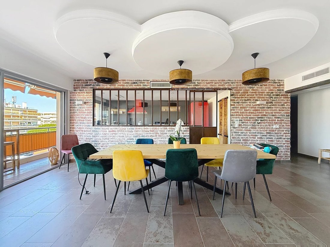 Apartment in Four à Chaux, Le Cannet, France 1 - 16278087