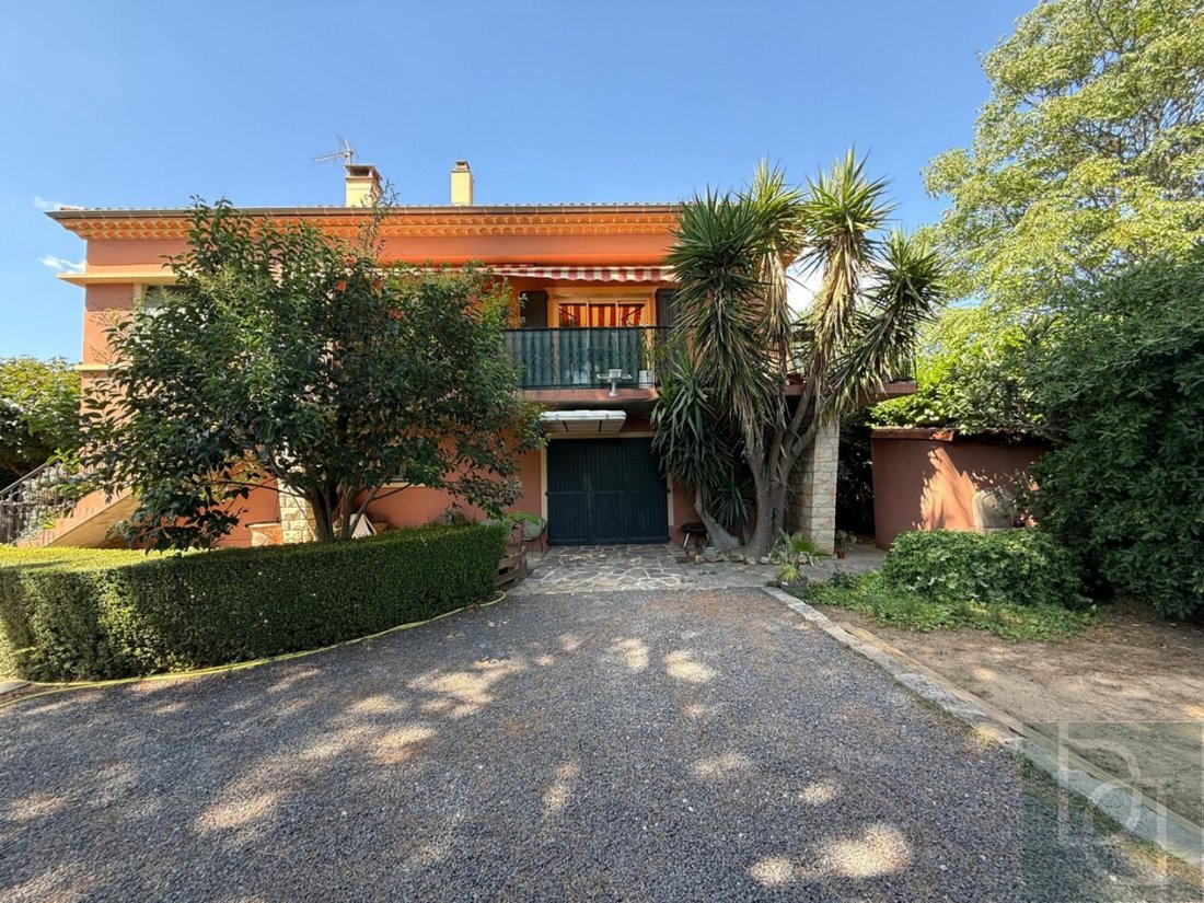House in Centre Historique, Montpellier, France 1 - 16277873