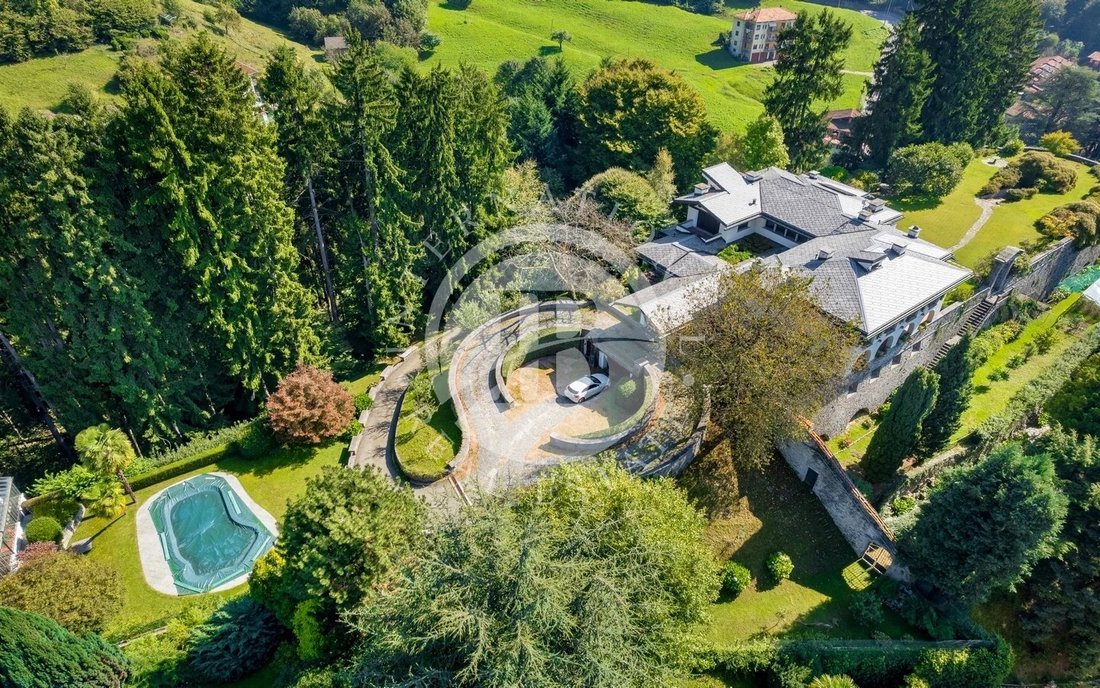 Villa in Historic Center, Biella, Piedmont 2 - 16277879