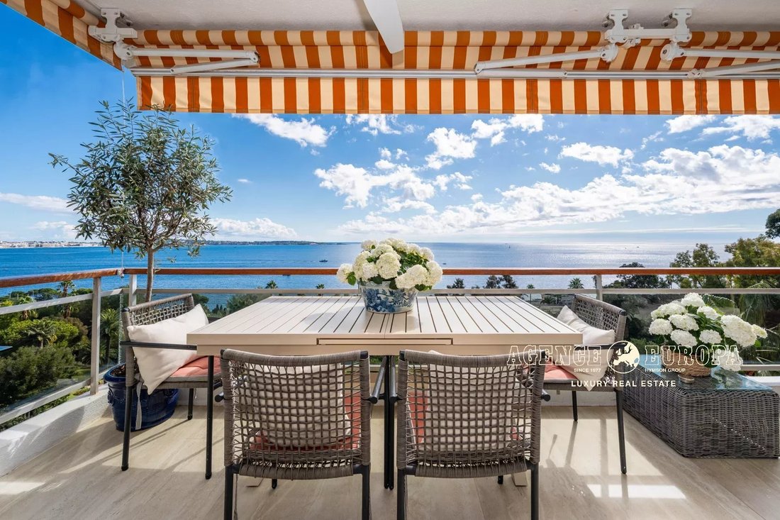 Apartment in La Maure-Super Cannes, Vallauris, France 1 - 16278014