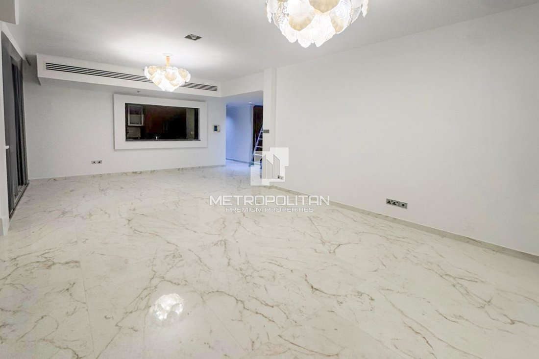 Apartment in Burj Khalifa Lake, Downtown Dubai, Dubai 4 - 16278340