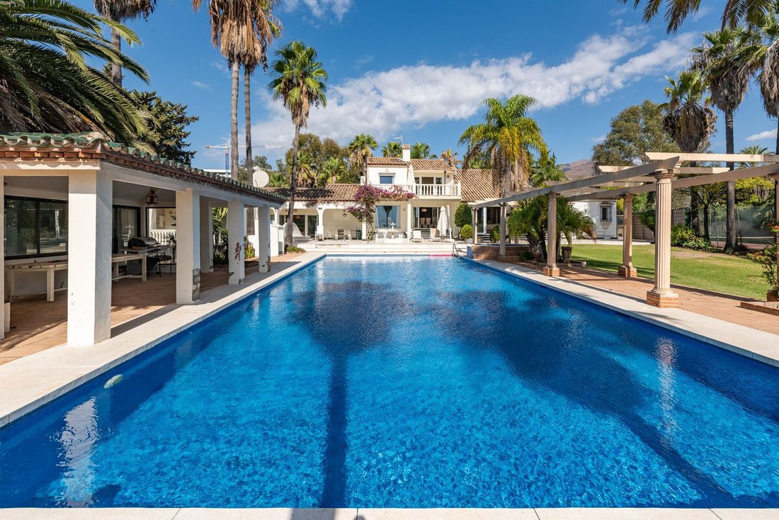 Villa in Estepona, Andalusia, Spain 2 - 16277796