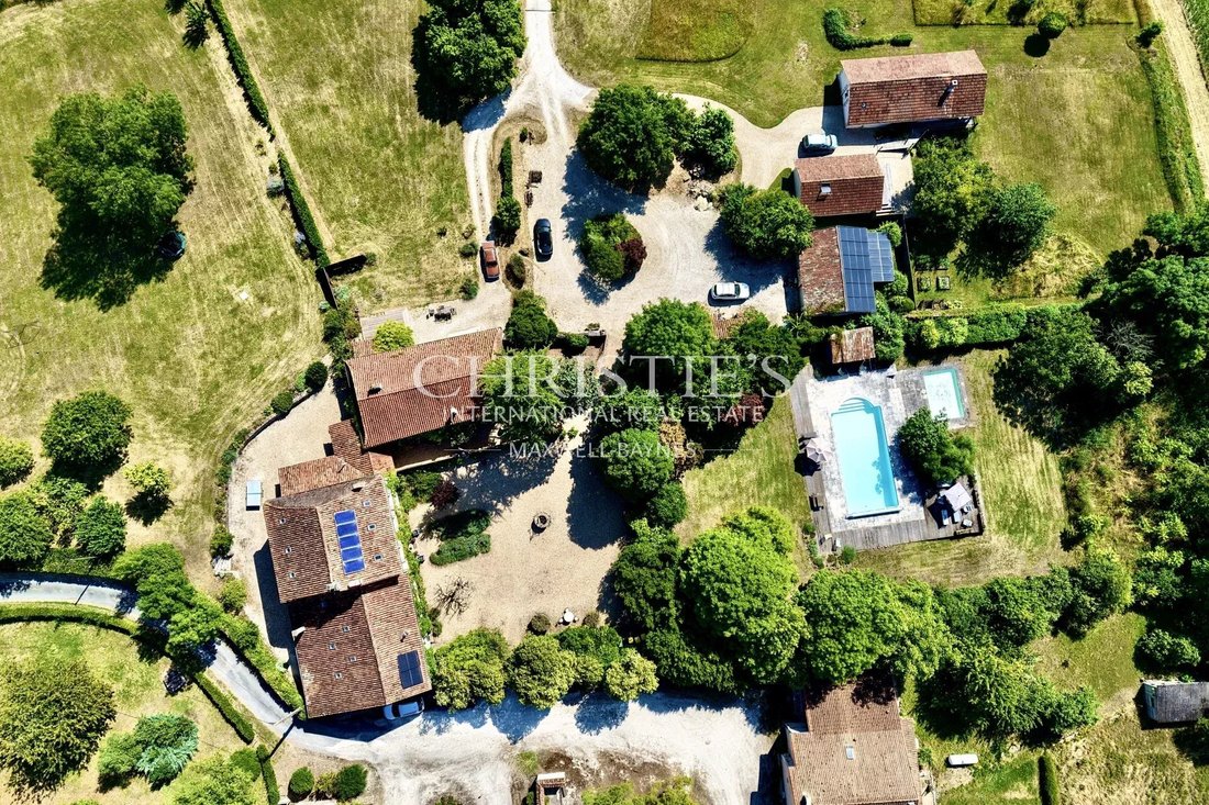 House in Nabinaud, Nouvelle-Aquitaine, France 2 - 16277798