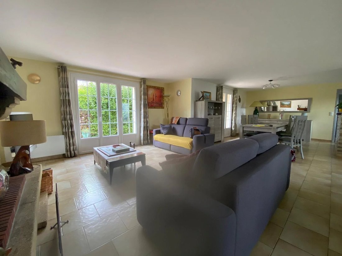 Villa in Flayosc, Provence-Alpes-Côte d'Azur, France 3 - 16277604