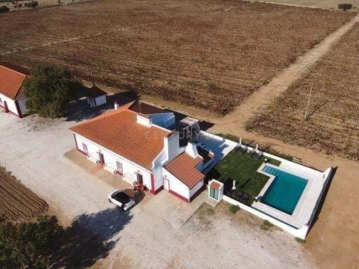 Farm Ranch in Redondo, Évora District, Portugal 3 - 15428336