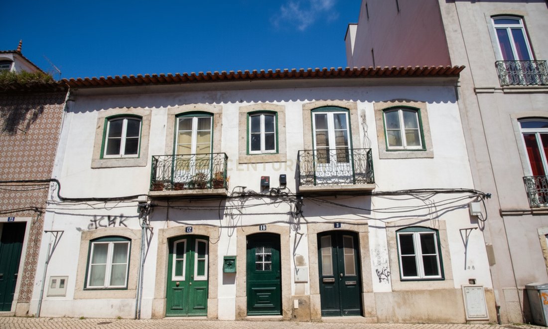 House in Almada, Cova da Piedade, Pragal e Cacilhas, Setubal, Portugal 3 - 15428333