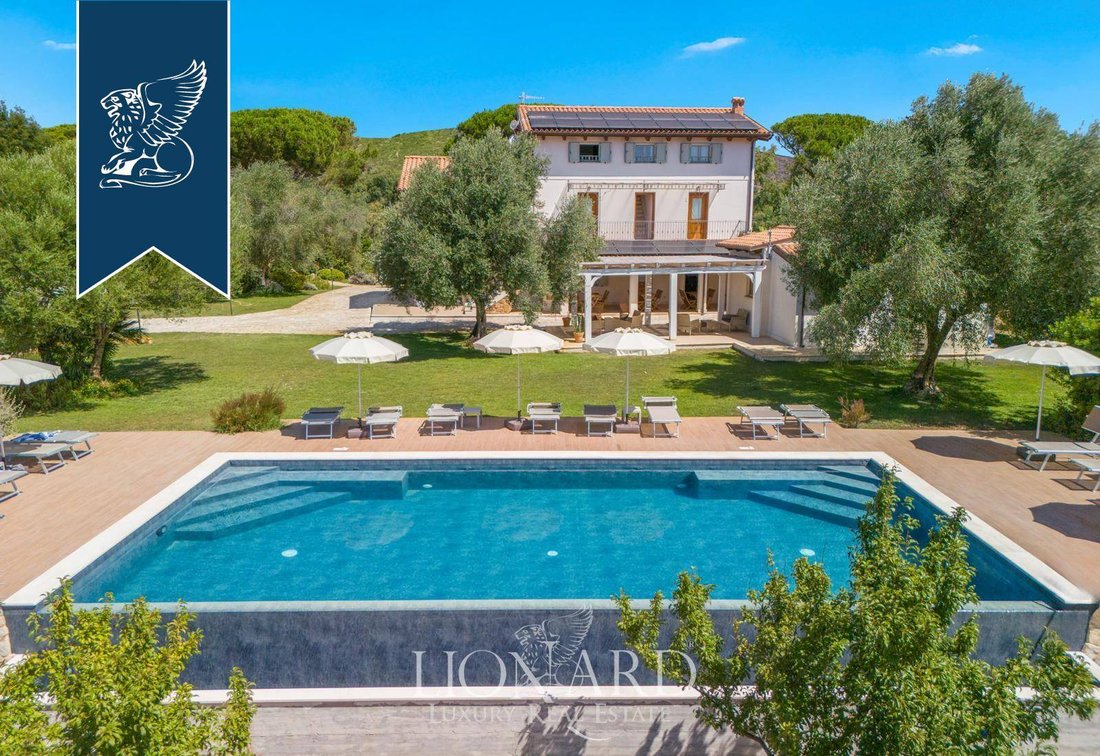 Villa in Alghero, Sardinia, Italy 2 - 16279808