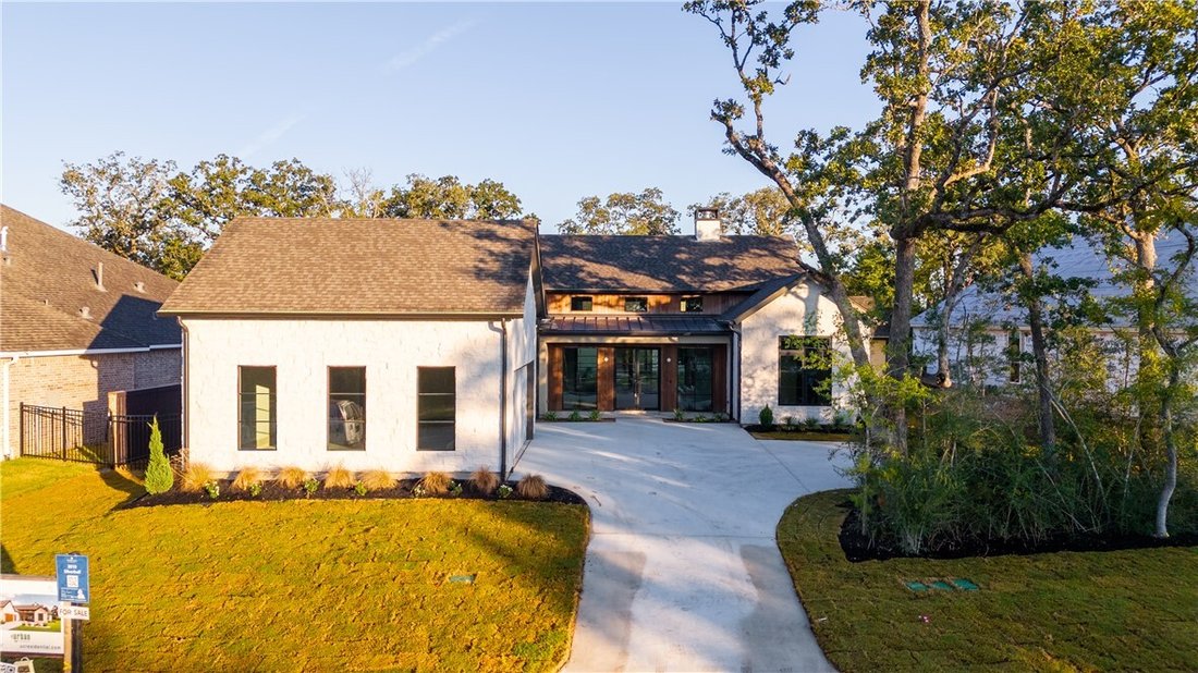 House in Bryan, Texas, United States 2 - 15762571