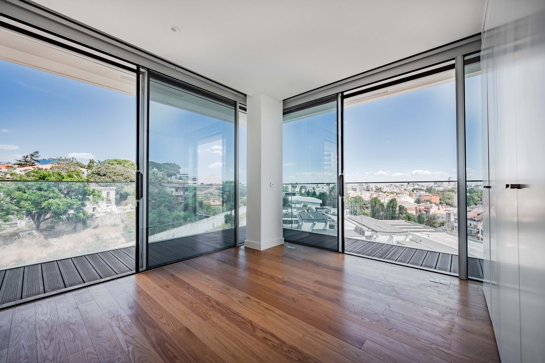 Apartment in Sao Domingos de Benfica, Lisbon, Portugal 1 - 16278695