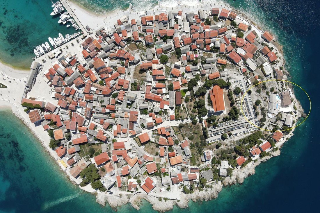 Villa in Primošten, Gespanschaft Šibenik-Knin, Kroatien 1 - 14817472