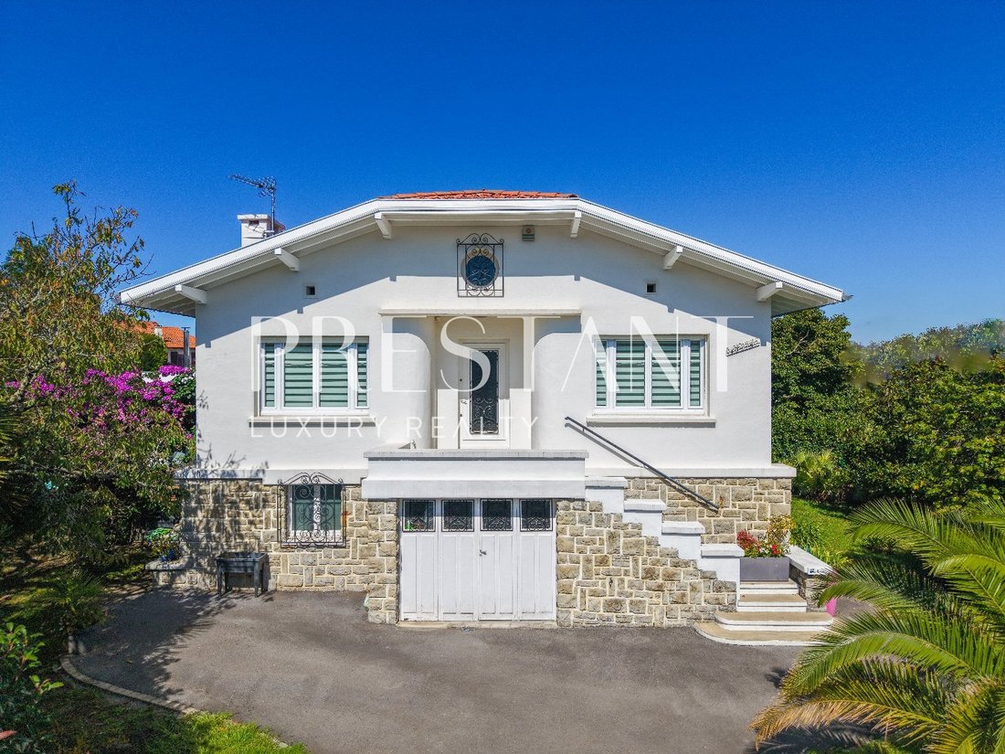 House in Anglet, Nouvelle-Aquitaine, France 2 - 16279694
