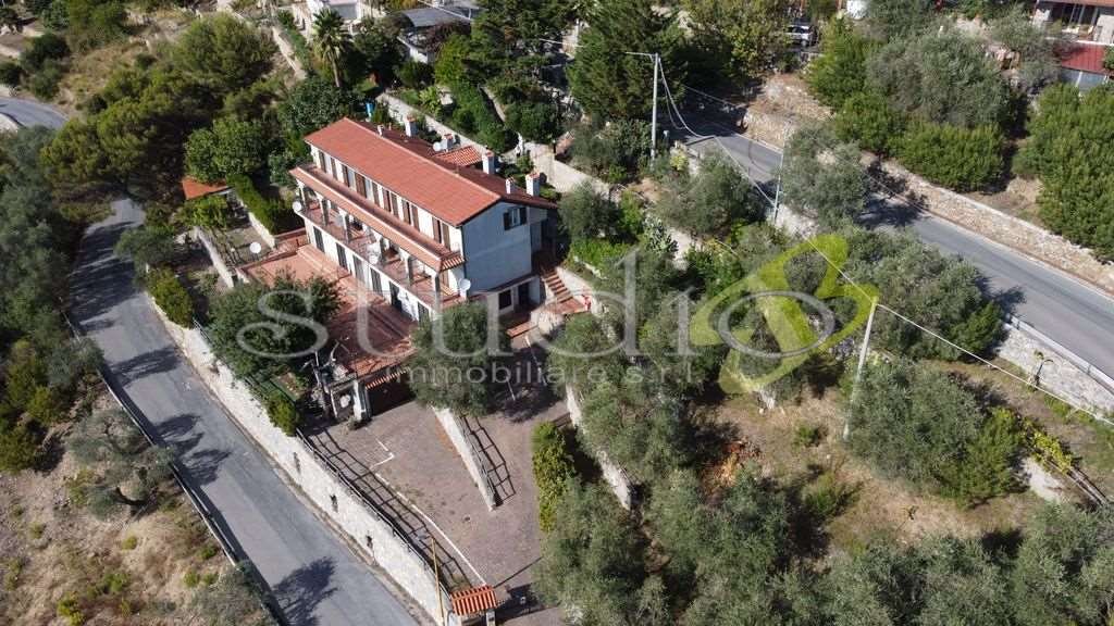 Apartment in Seborga, Liguria, Italy 3 - 16279581