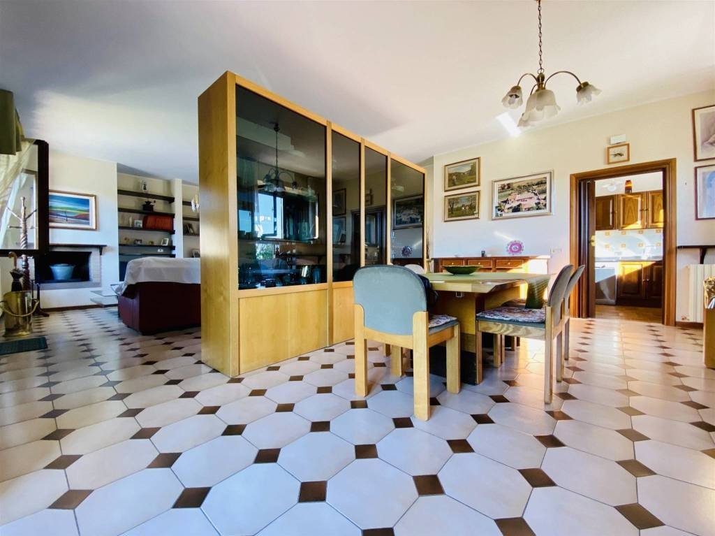 Villa in Historic Center, Lucca, Tuscany 4 - 16280681