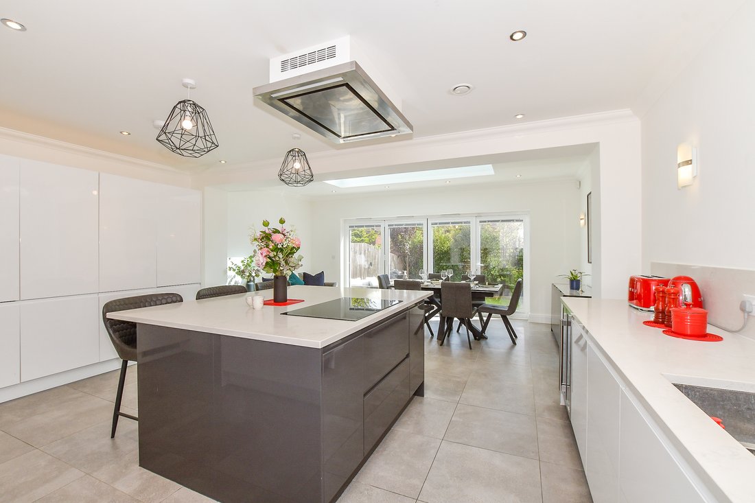 Villa in Tunbridge Wells, England 5 - 16279651
