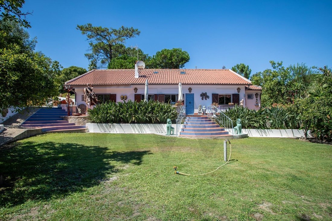 Townhouse in Caparica e Trafaria, Setubal, Portugal 1 - 16280715