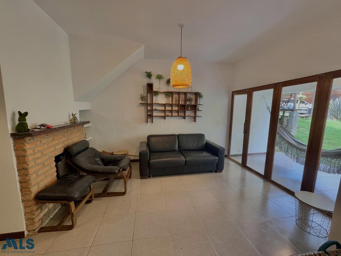 House in Santa Elena, Antioquia, Colombia 5 - 16280953