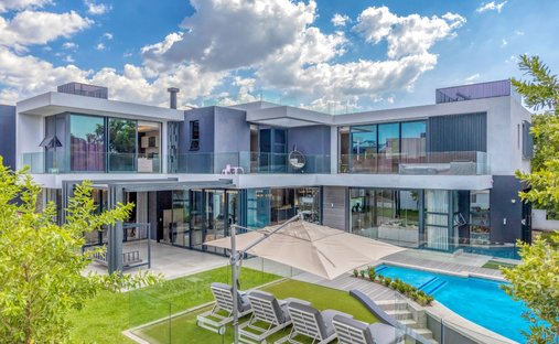 House in Midrand, Gauteng, South Africa 1