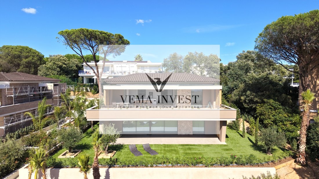 Apartamento en Ville-Les Saquedes-Le Bouillonnet, Sainte-Maxime, Francia 2 - 12932059