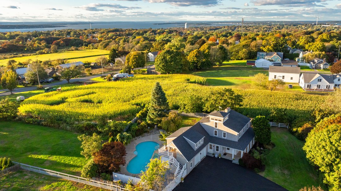 House in Portsmouth, Rhode Island, United States 1 - 16277530