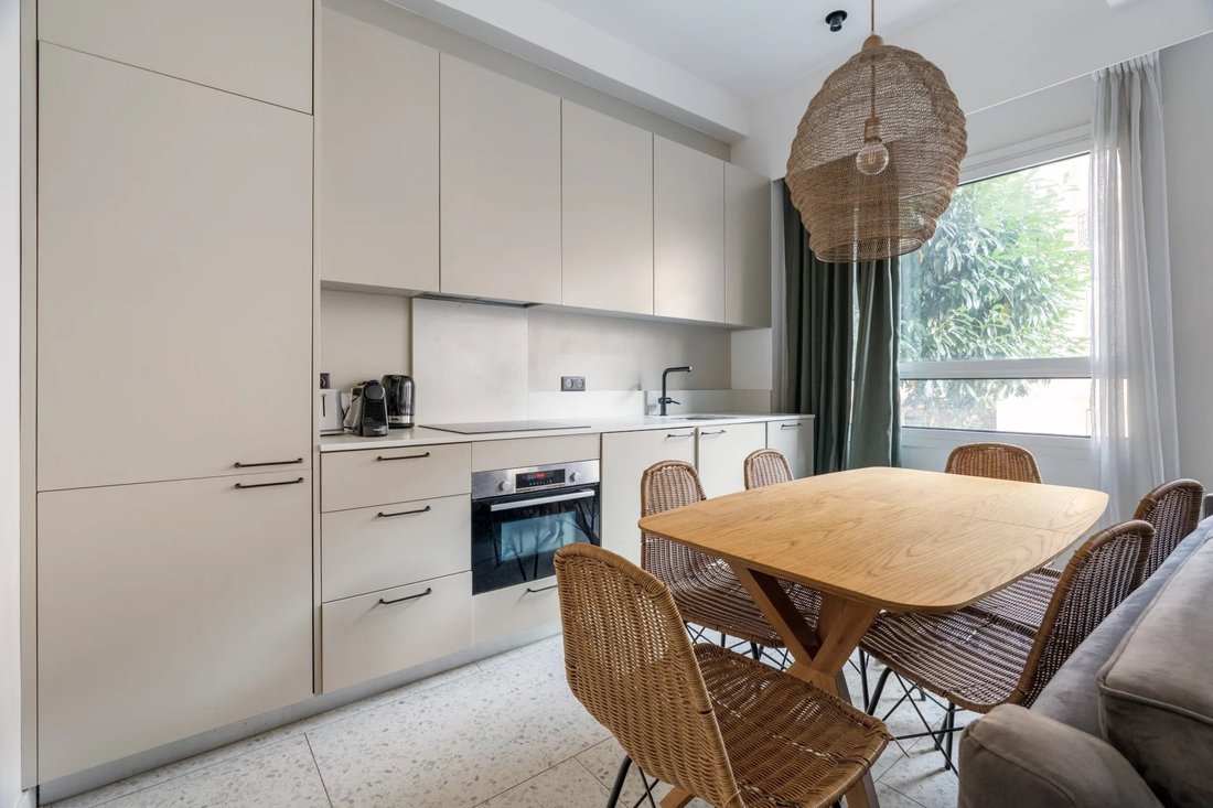 Apartment in Auteuil Nord, Paris 16e Arrondissement, Paris 3 - 16279190