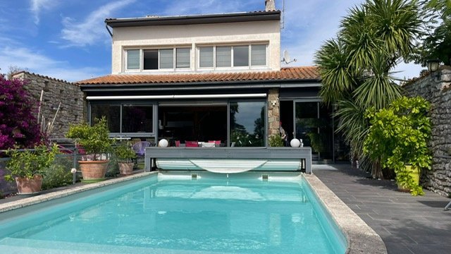 House in Vaux-sur-Mer, Nouvelle-Aquitaine, France 2 - 16279403