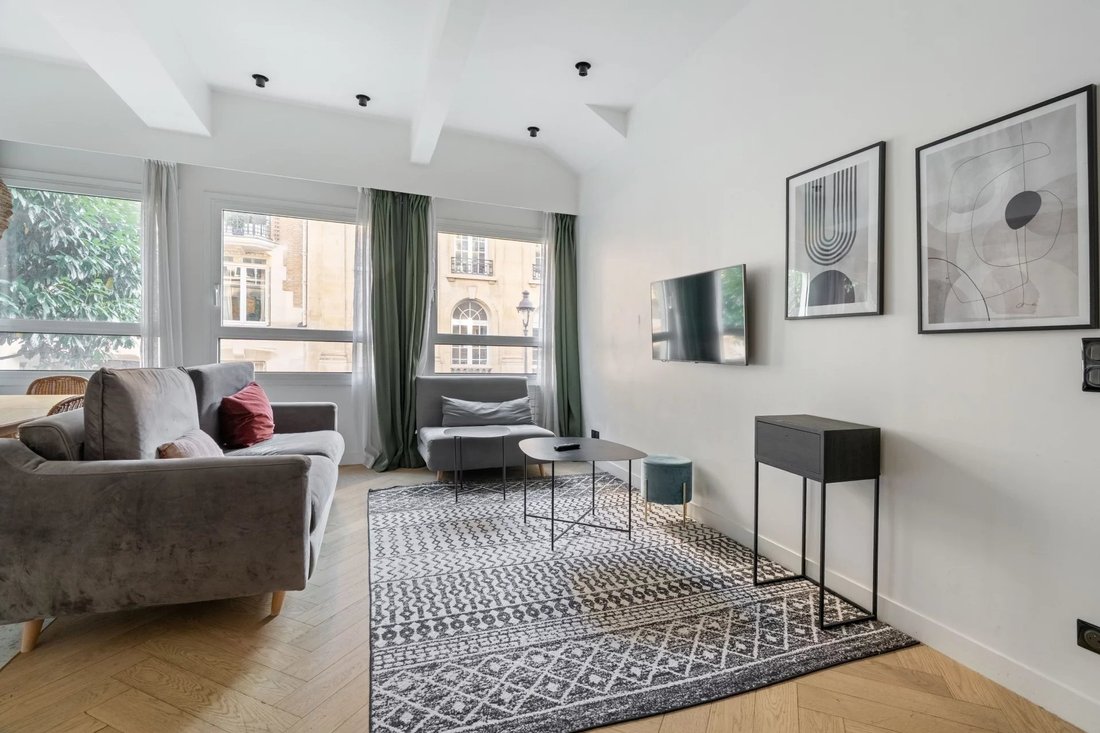 Apartment in Auteuil Nord, Paris 16e Arrondissement, Paris 2 - 16279190