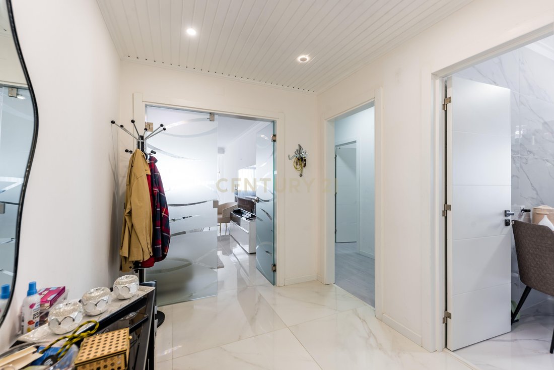 Apartment in Ramada e Canecas, Lisbon, Portugal 5 - 16281222