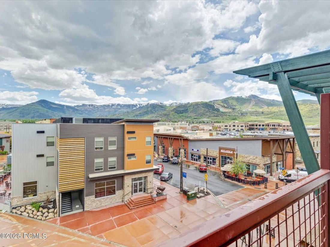Condo in Park City, Utah, United States 4 - 16281426