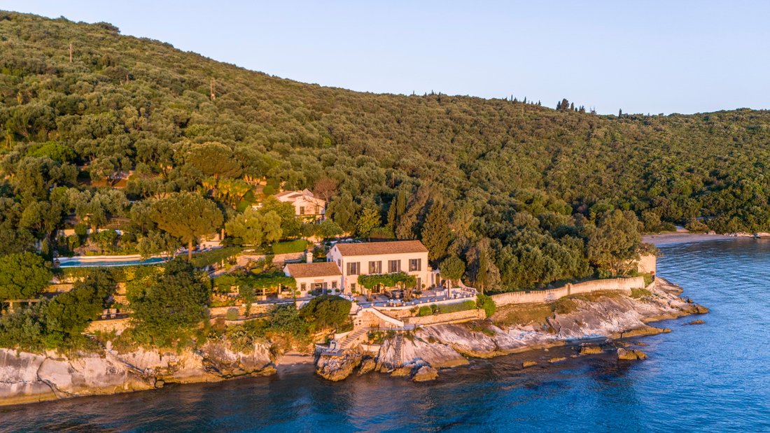 Estate in Corfu, Peloponnese, Western Greece and the Ionian, Greece 2 - 15484572